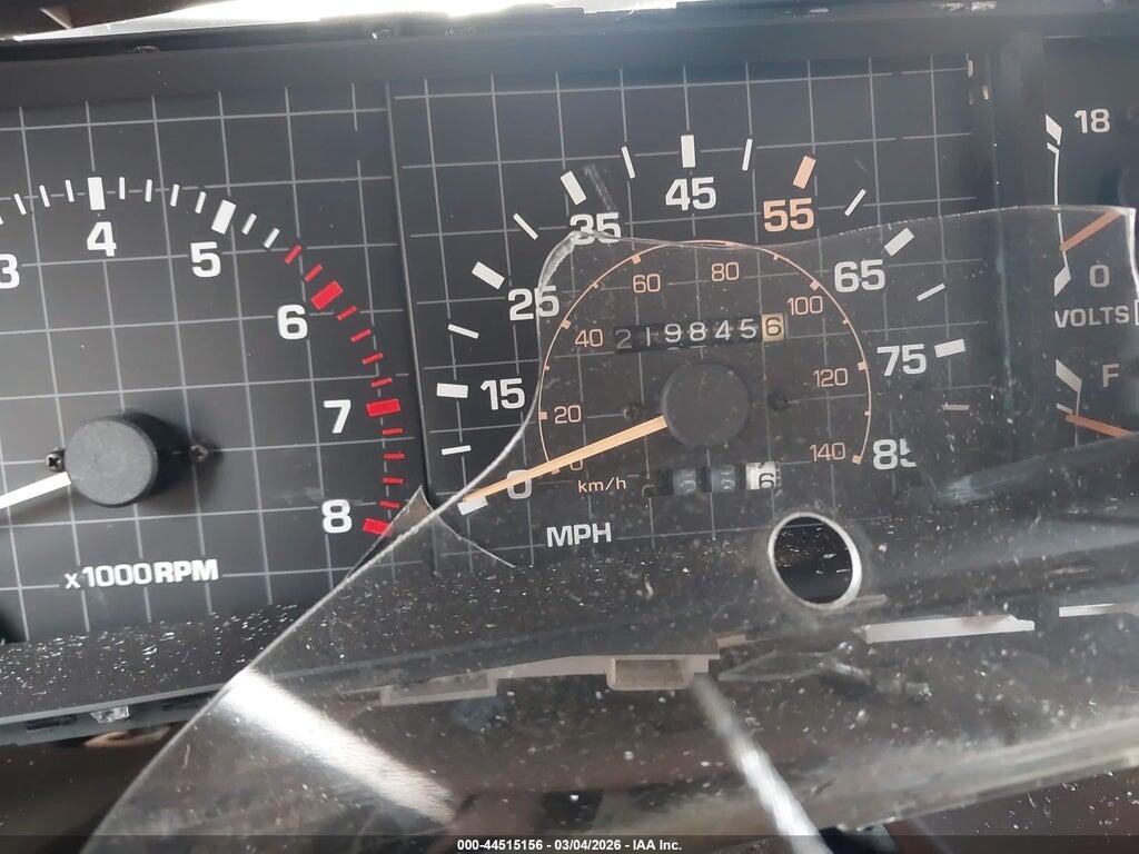 JT4RN56S1E0074551 1984 TOYOTA PICKUP photo no. 7