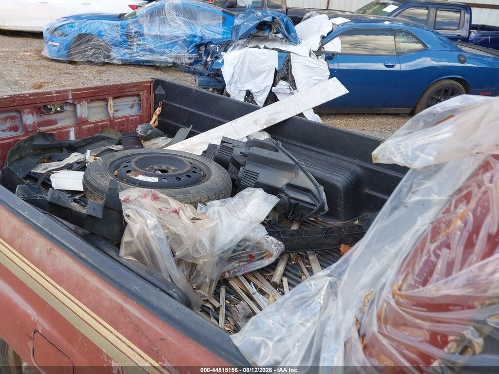 JT4RN56S1E0074551 1984 TOYOTA PICKUP photo no. 8
