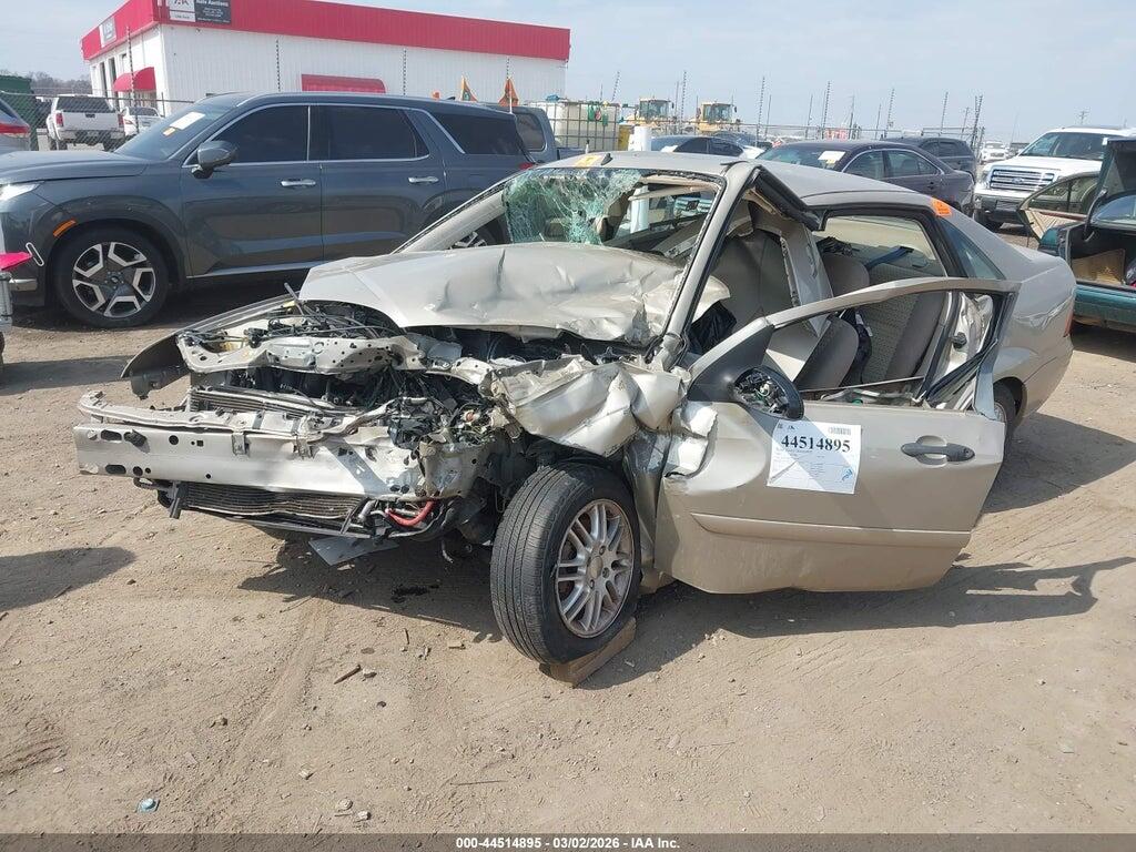 1FAFP34N37W327650 2007 FORD FOCUS photo no. 2