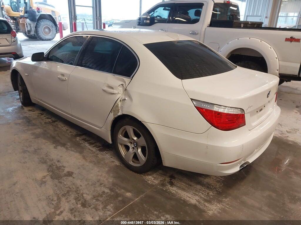 WBANU53598CT02361 2008 BMW 528I photo no. 3