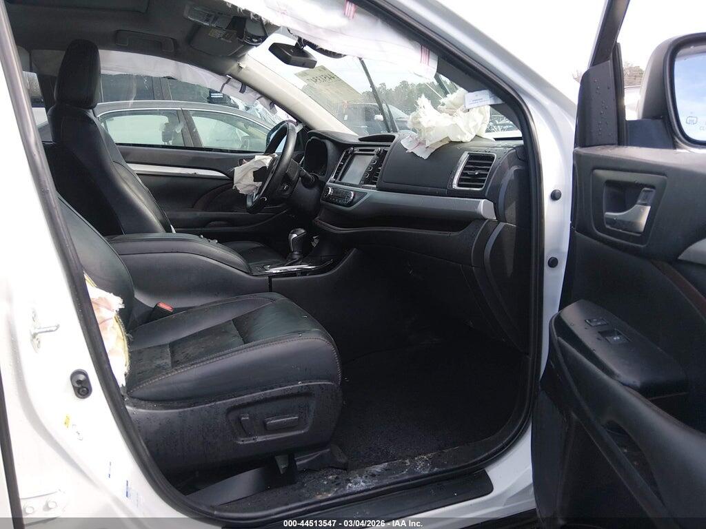 5TDJZRFH0KS596044 2019 TOYOTA HIGHLANDER photo no. 5