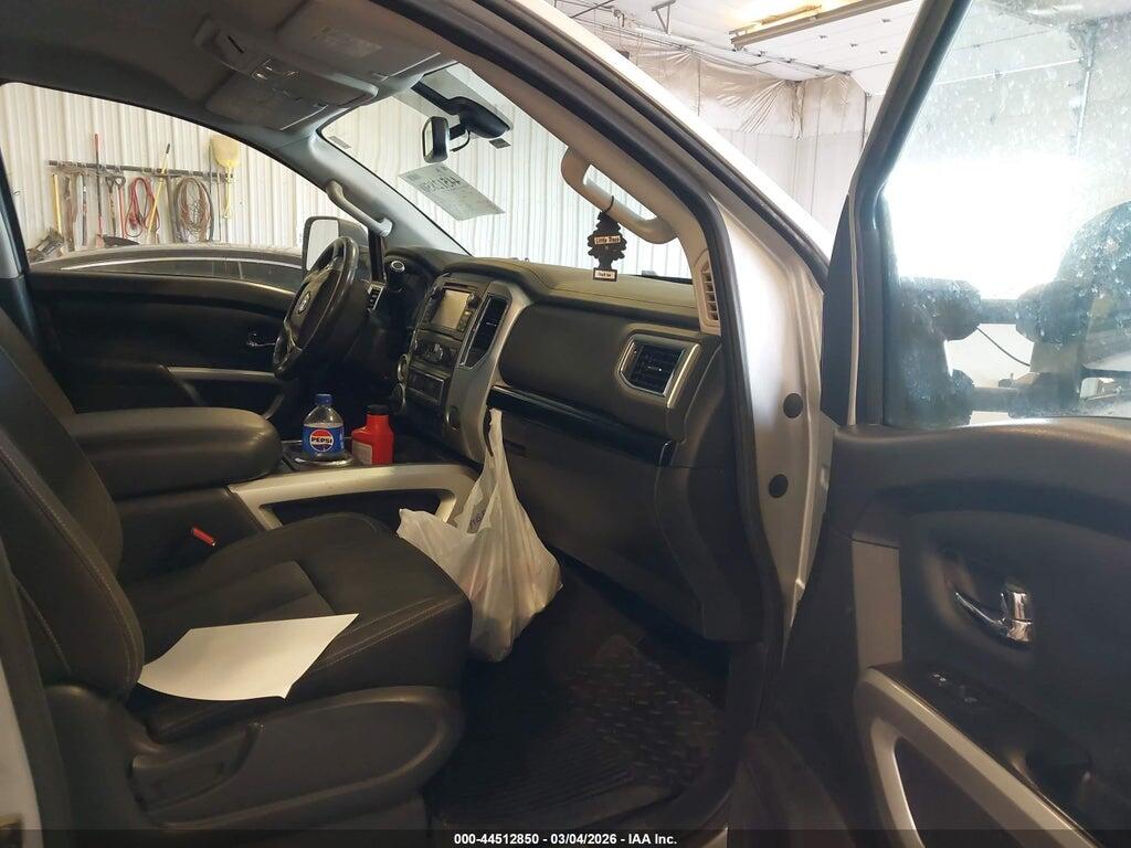 1N6BA1F41HN565830 2017 NISSAN TITAN XD photo no. 5