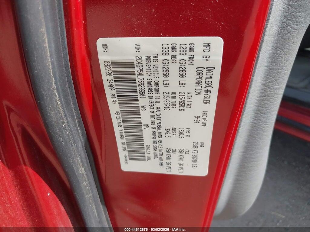 2C4GP54L75R296501 2005 CHRYSLER TOWN & COUNTRY photo no. 9