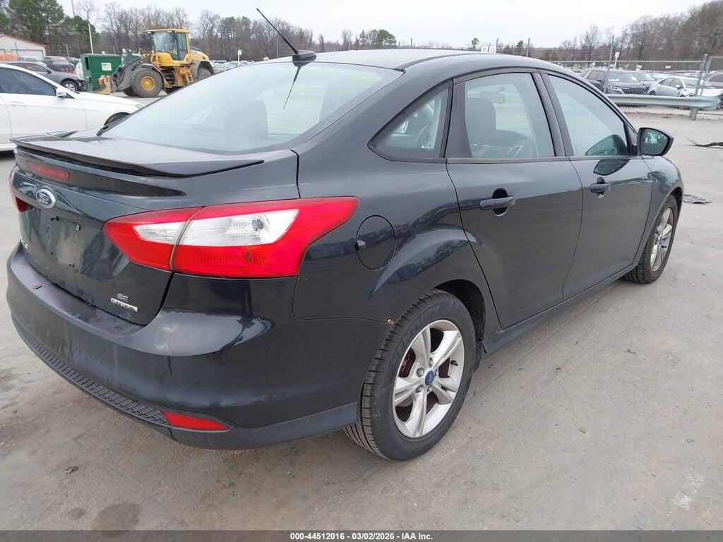 1FAHP3F23CL391176 2012 FORD FOCUS photo no. 4