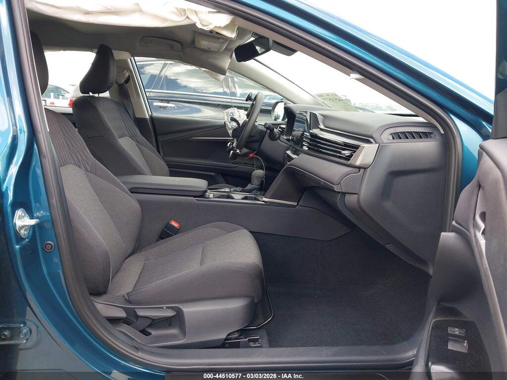 4T1DAACKXSU188910 2025 TOYOTA CAMRY photo no. 5