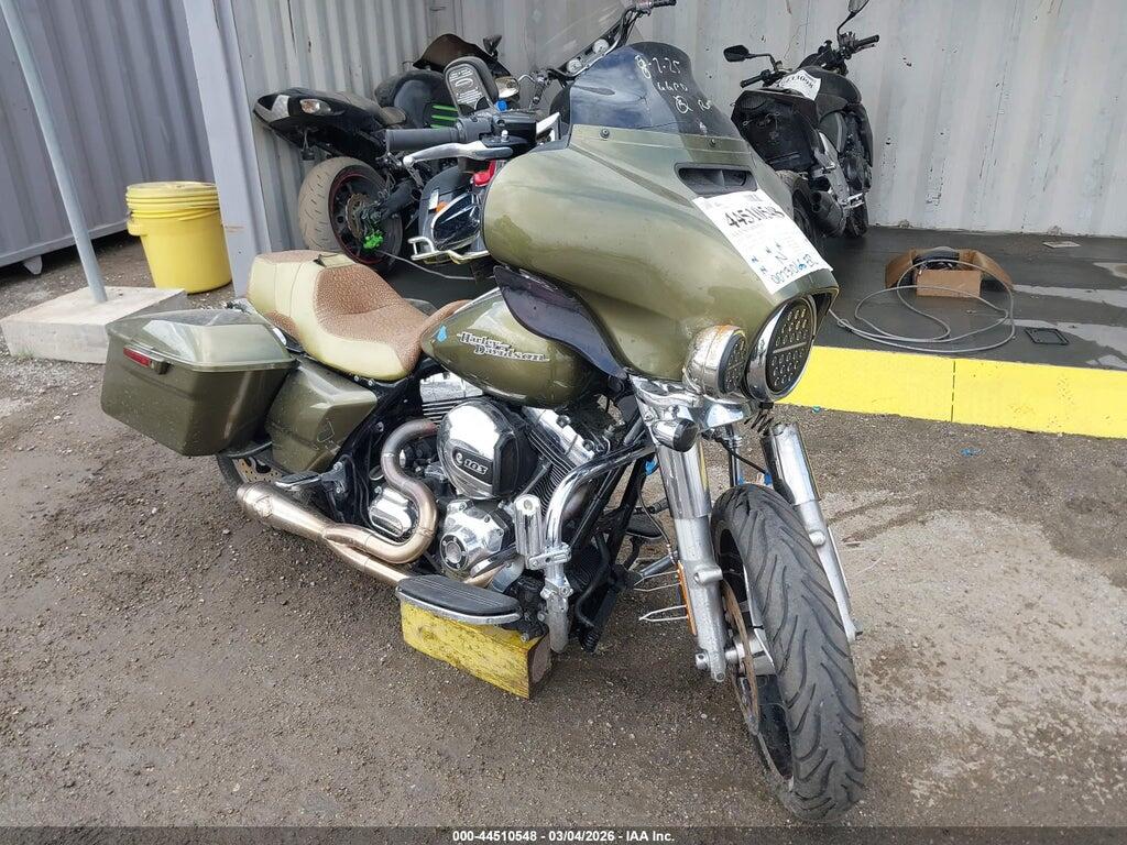 1HD1KBM32GB678258 2016 HARLEY-DAVIDSON FLHX photo no. 1