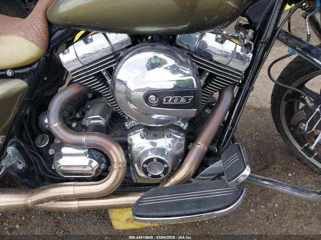 1HD1KBM32GB678258 2016 HARLEY-DAVIDSON FLHX photo no. 8