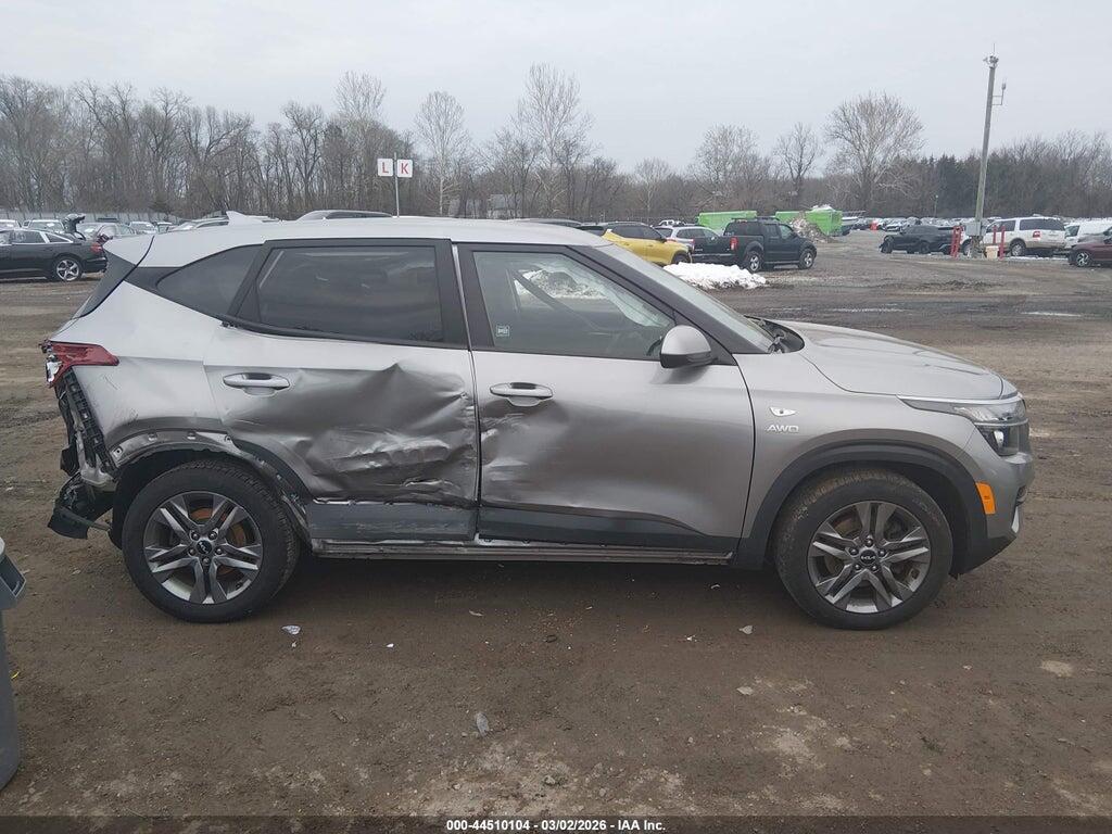 KNDEPCAAXN7238611 2022 KIA SELTOS photo no. 12