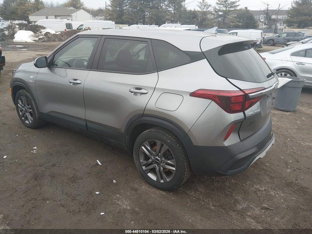 KNDEPCAAXN7238611 2022 KIA SELTOS photo no. 3