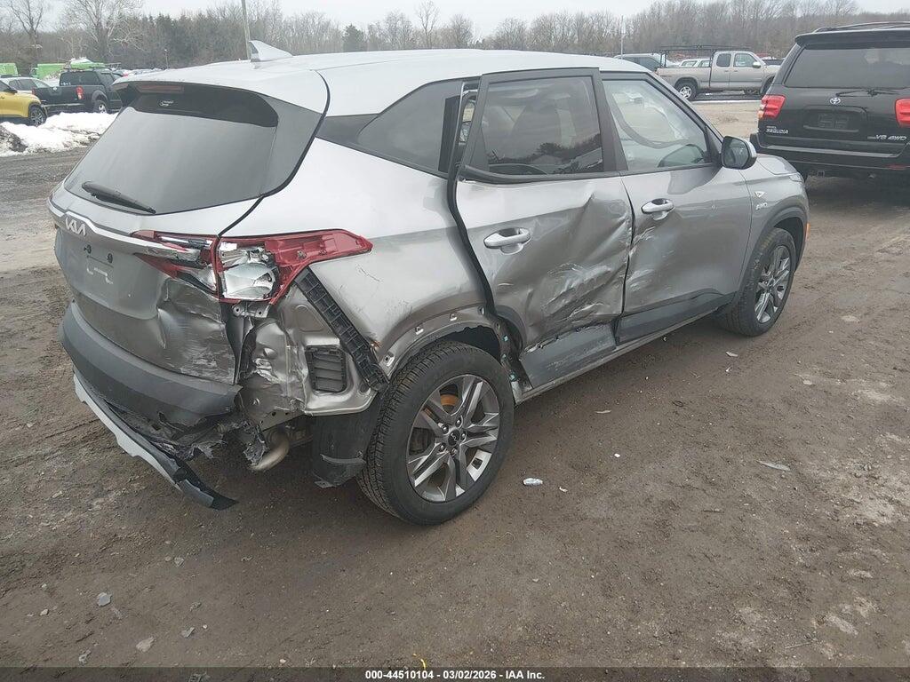 KNDEPCAAXN7238611 2022 KIA SELTOS photo no. 4