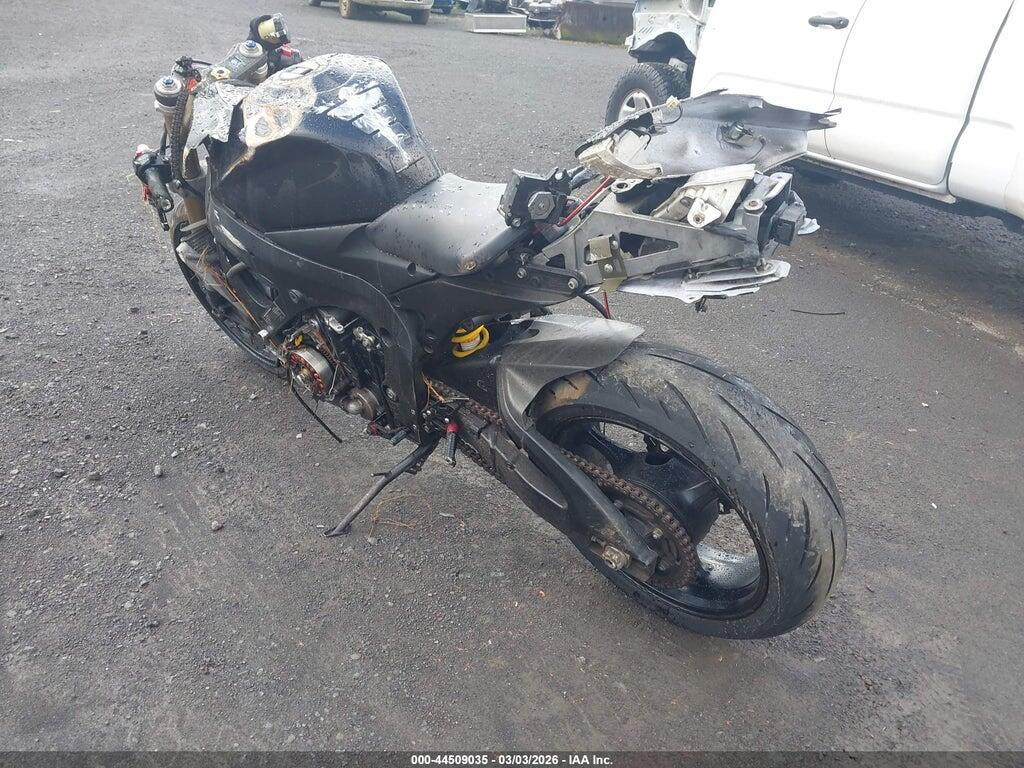 JS1GN7DA662118878 2006 SUZUKI GSX-R600 photo no. 3