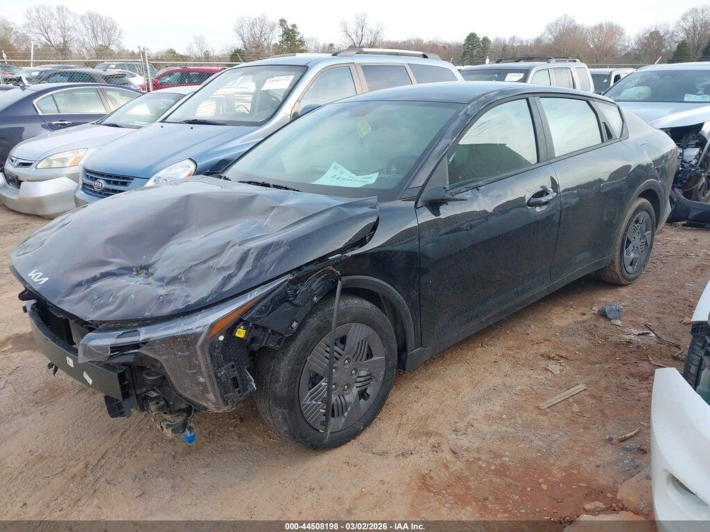 3KPFT4DEXSE239600 2025 KIA K4 photo no. 2