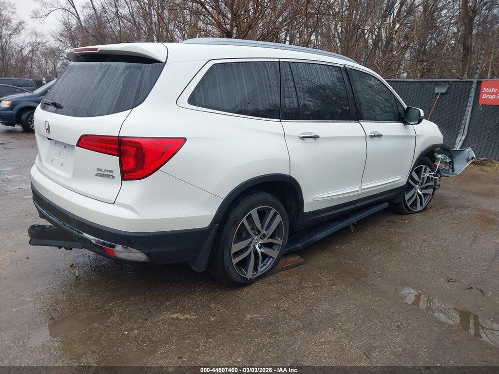 5FNYF6H08HB018378 2017 HONDA PILOT photo no. 4