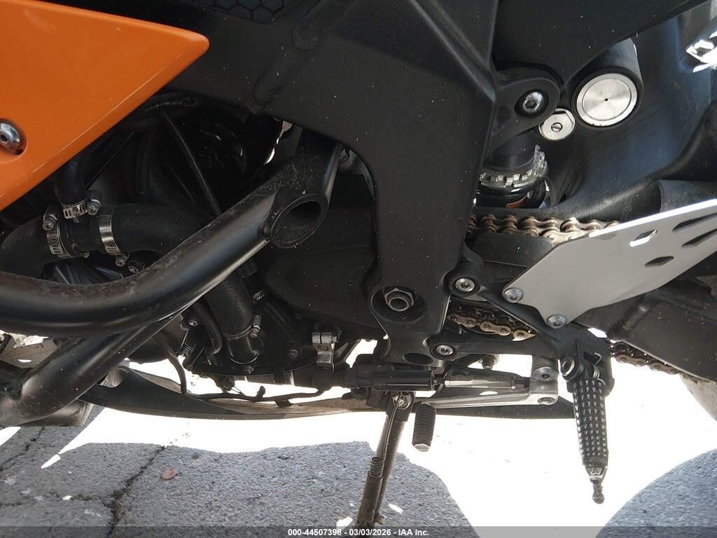 JKBZXJG12LA008676 2020 KAWASAKI ZX636 photo no. 9