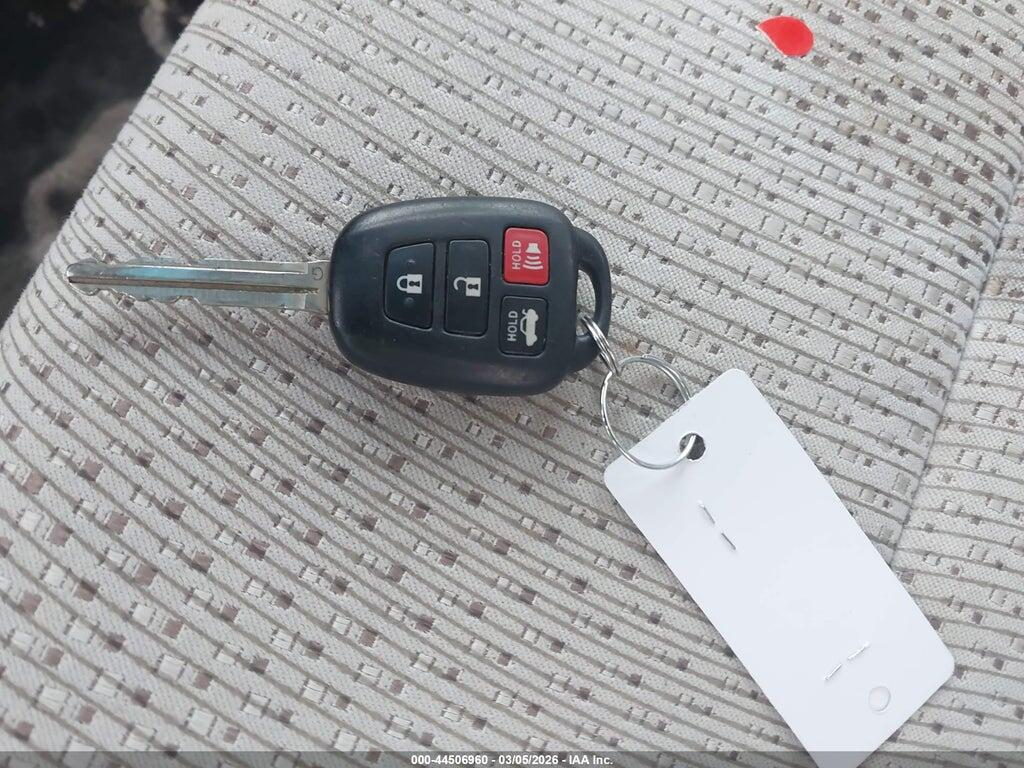 4T4BF1FK7ER356470 2014 TOYOTA CAMRY photo no. 11