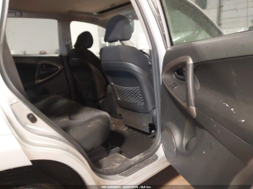 JTMZD32V976047881 2007 TOYOTA RAV4 photo no. 8