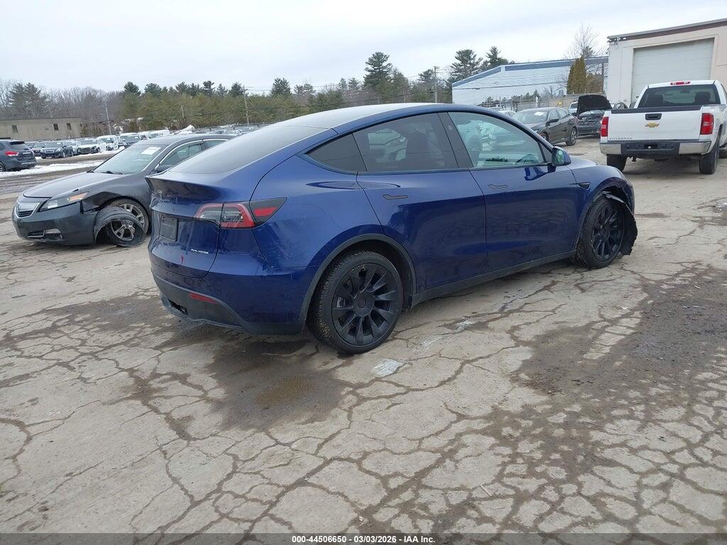 7SAYGDEE7RF986008 2024 TESLA MODEL Y photo no. 4
