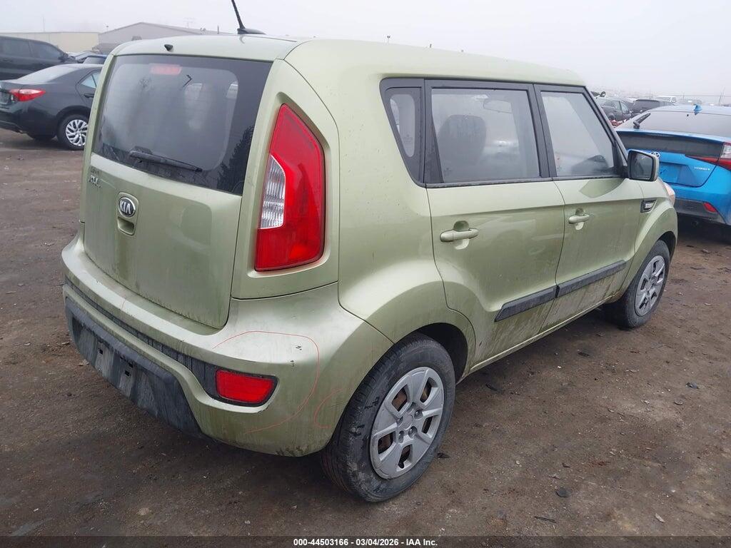 KNDJT2A57D7576683 2013 KIA SOUL photo no. 4