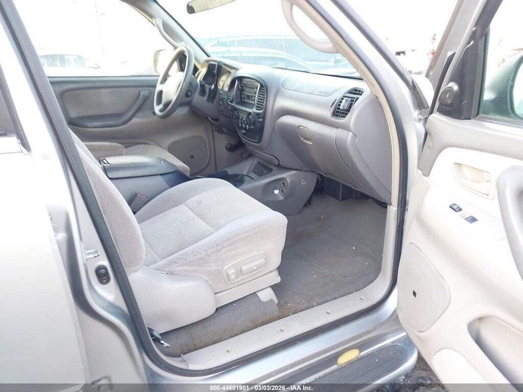 5TDZT34A04S231146 2004 TOYOTA SEQUOIA photo no. 5