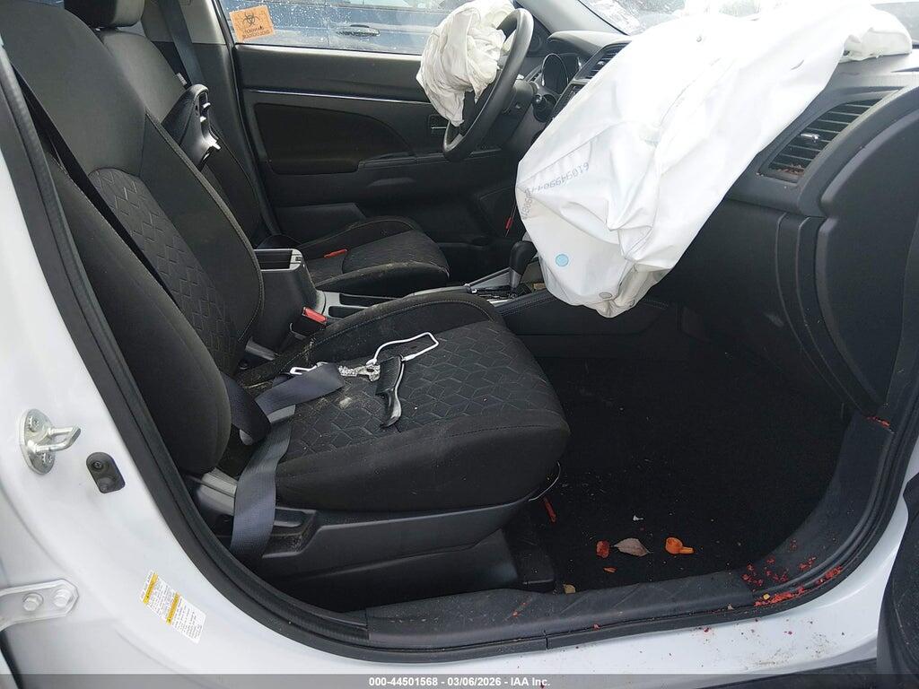 JA4APUAU9NU016183 2022 MITSUBISHI OUTLANDER SPORT photo no. 5
