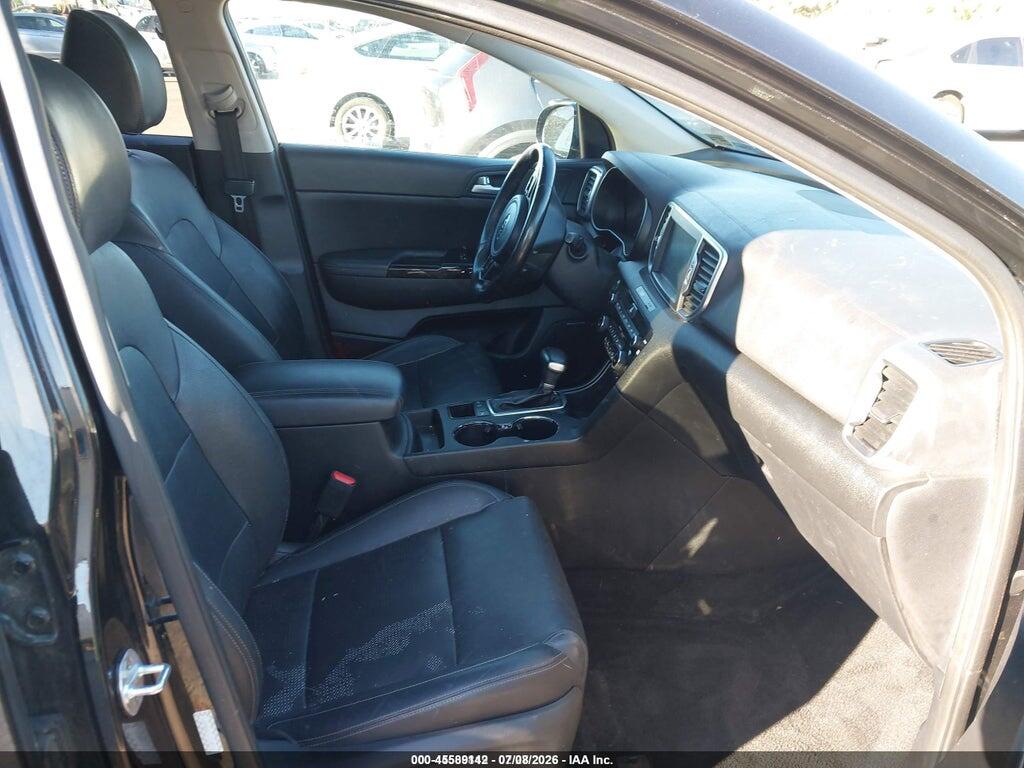 KNDPN3AC0J7399737 2018 KIA SPORTAGE photo no. 5
