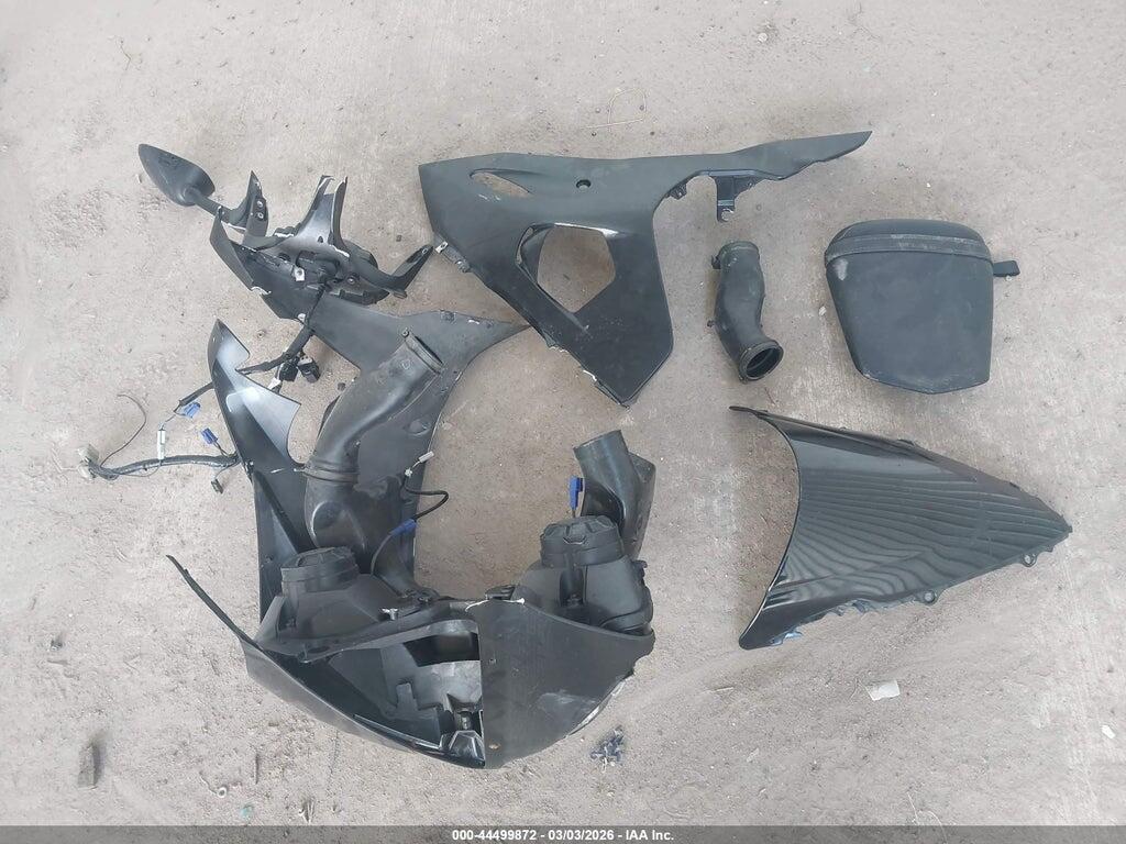 JYARJ06E17A033211 2007 YAMAHA YZFR6 photo no. 11