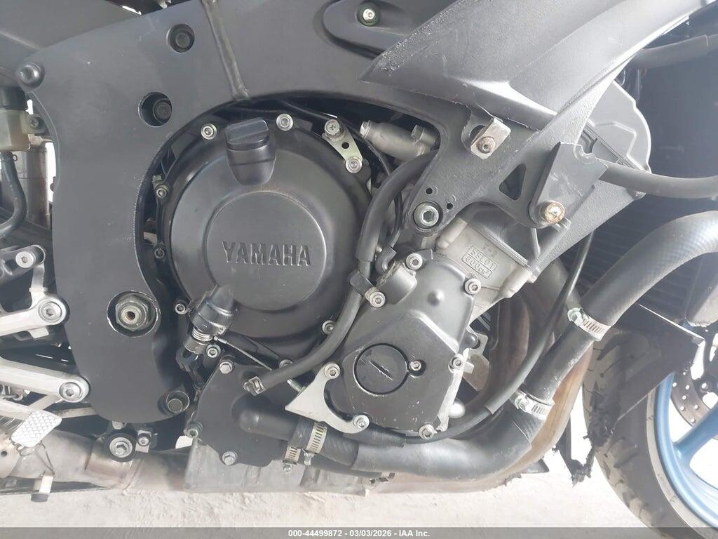 JYARJ06E17A033211 2007 YAMAHA YZFR6 photo no. 8
