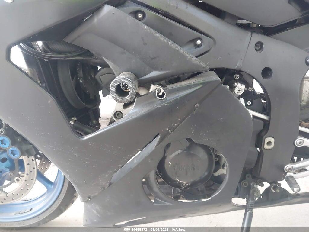 JYARJ06E17A033211 2007 YAMAHA YZFR6 photo no. 9