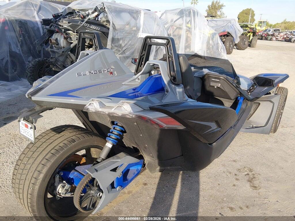 57XAARHB1M8146918 2021 POLARIS SLINGSHOT photo no. 4