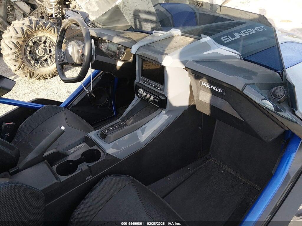 57XAARHB1M8146918 2021 POLARIS SLINGSHOT photo no. 5