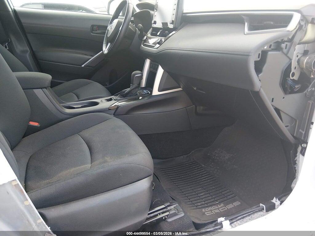 7MUCAAAG3NV029742 2022 TOYOTA COROLLA CROSS photo no. 5
