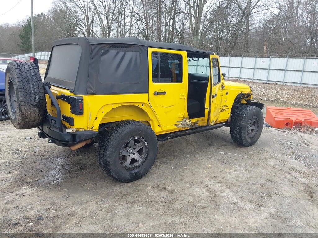 1C4BJWDG0FL688119 2015 JEEP WRANGLER UNLIMITED photo no. 4