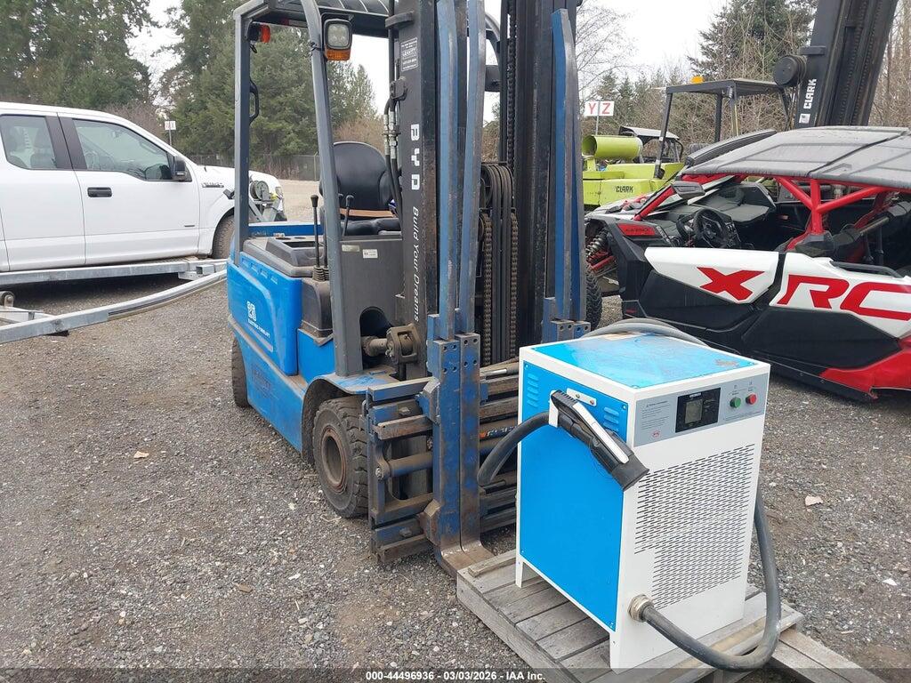 00000000701210252 2022 BYD ECB25 FORKLIFT photo no. 1