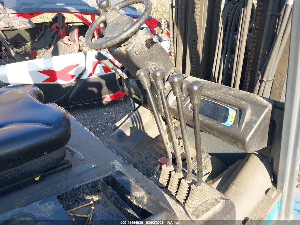 00000000701210252 2022 BYD ECB25 FORKLIFT photo no. 5