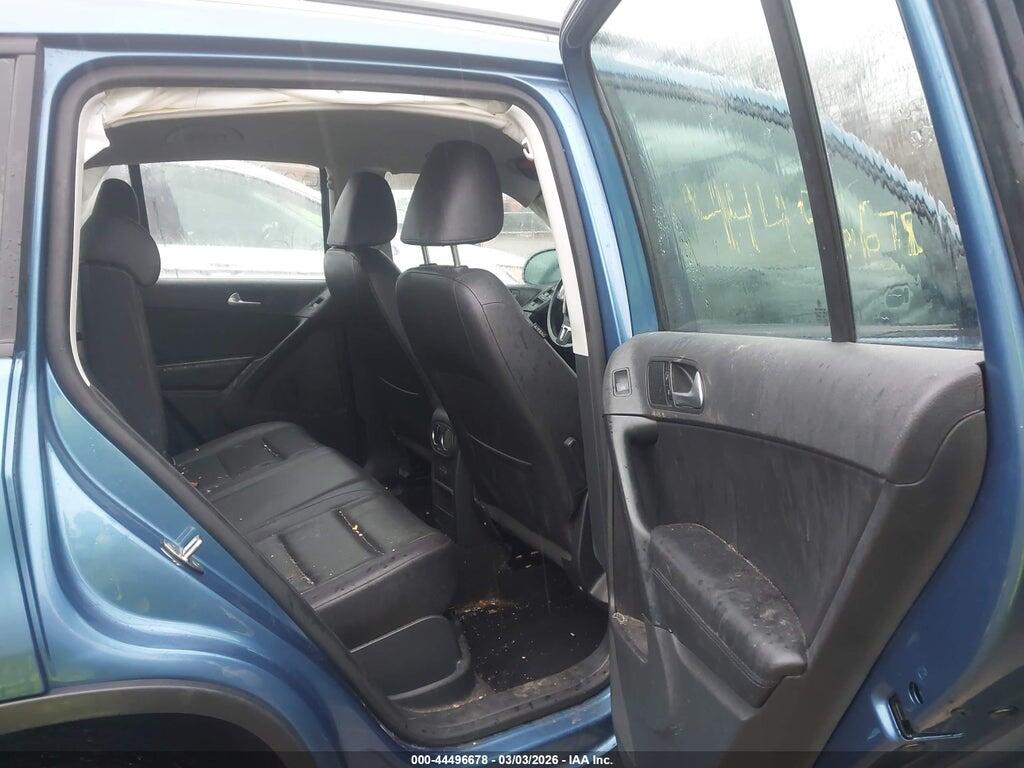 WVGBV7AX0HK025829 2017 VOLKSWAGEN TIGUAN photo no. 8