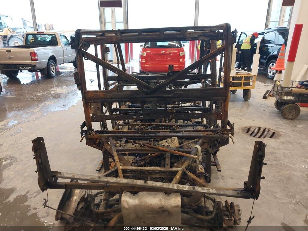 4XARSU993P8073179 2023 POLARIS RANGER photo no. 6