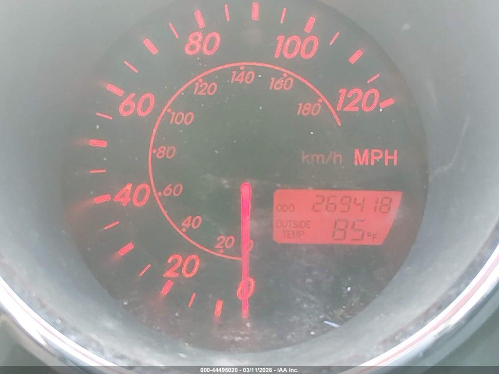 2T1KR32E33C104968 2003 TOYOTA MATRIX photo no. 7