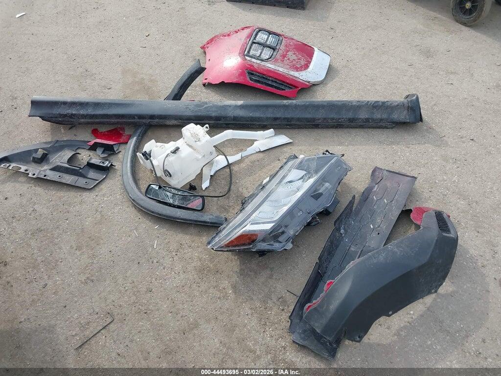 JA4ARUAU8RU011444 2024 MITSUBISHI OUTLANDER SPORT photo no. 12