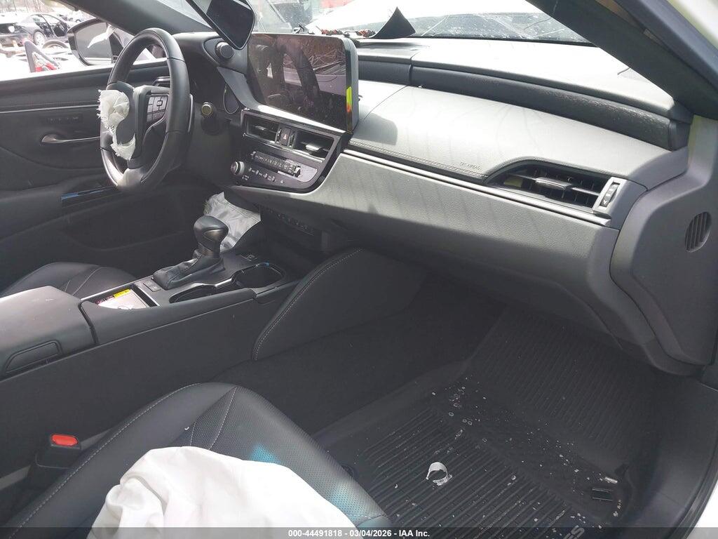 58AEA1C14RU052738 2024 LEXUS ES 300H photo no. 5