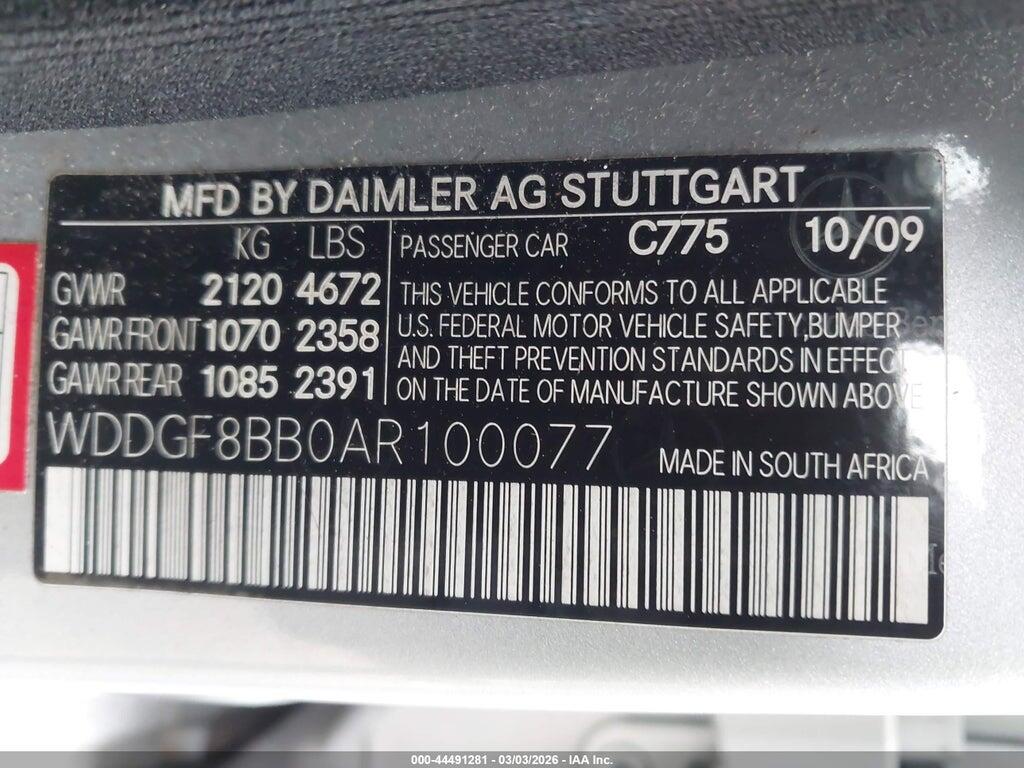 WDDGF8BB0AR100077 2010 MERCEDES-BENZ C 300 photo no. 9
