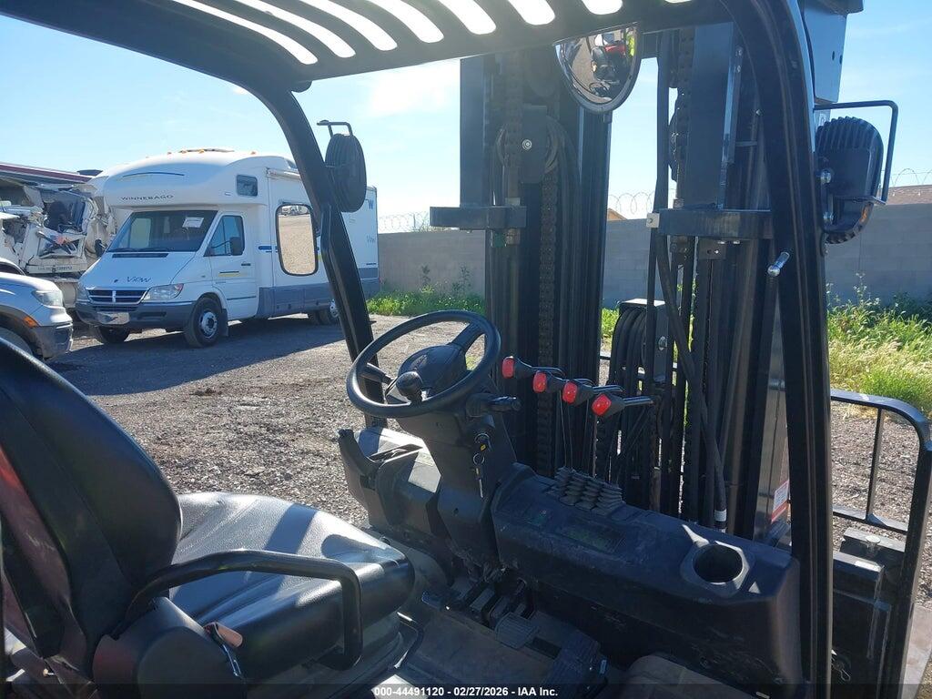 0000000011BB00057 2022 HANGCHA FP55CB FORKLIFT photo no. 5