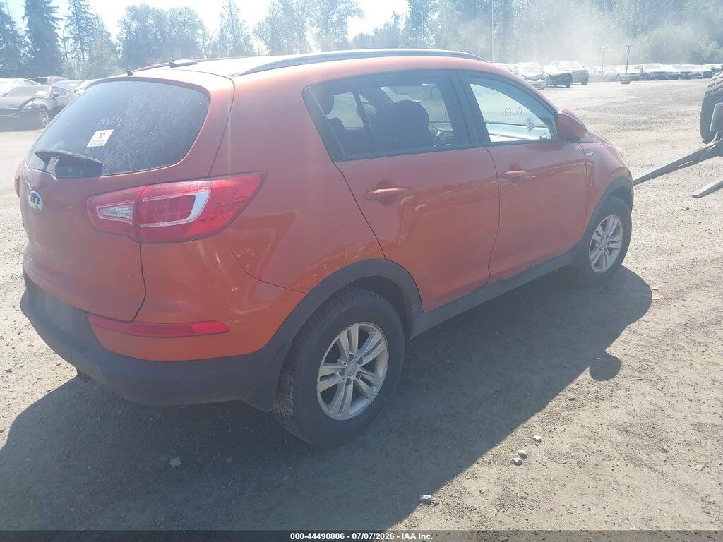 KNDPBCA21D7418882 2013 KIA SPORTAGE photo no. 4