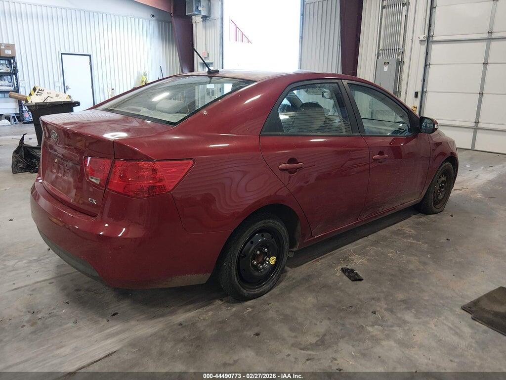KNAFU4A2XA5055546 2010 KIA FORTE photo no. 4