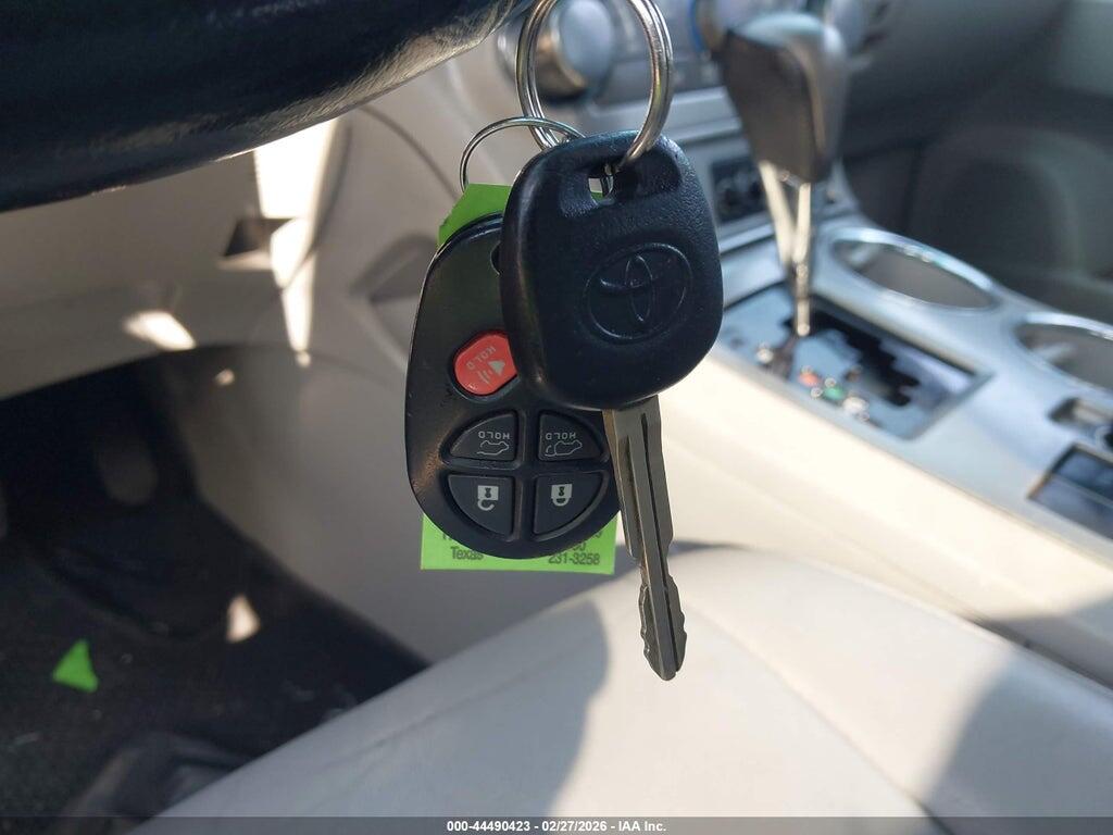 5TDZK3EH8CS077704 2012 TOYOTA HIGHLANDER photo no. 11