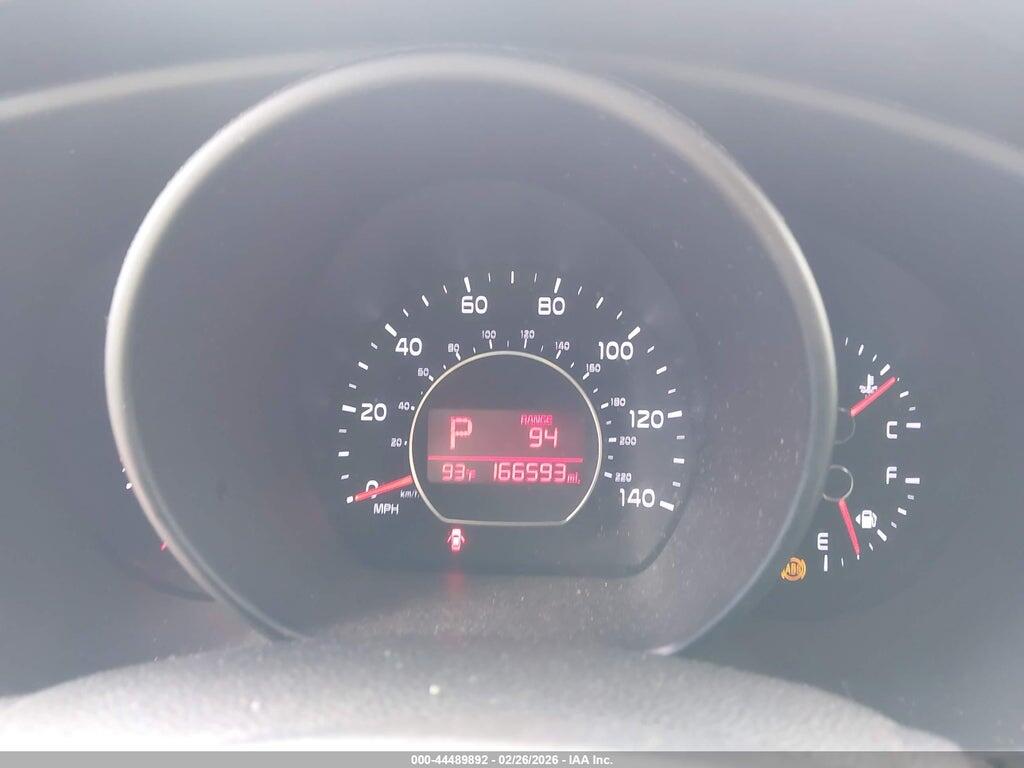 KNDJN2A26E7702937 2014 KIA SOUL photo no. 7