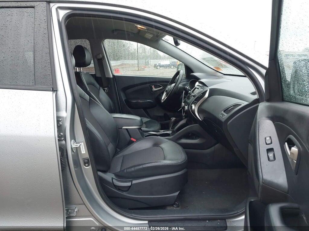 KM8JU3AC6CU442793 2012 HYUNDAI TUCSON photo no. 5