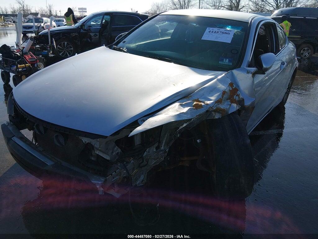 1HGCS1B31AA018699 2010 HONDA ACCORD photo no. 2