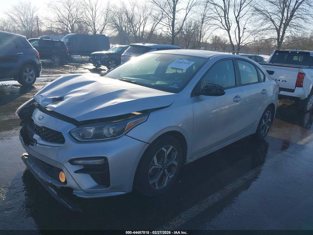 3KPF24AD7KE125097 2019 KIA FORTE photo no. 2