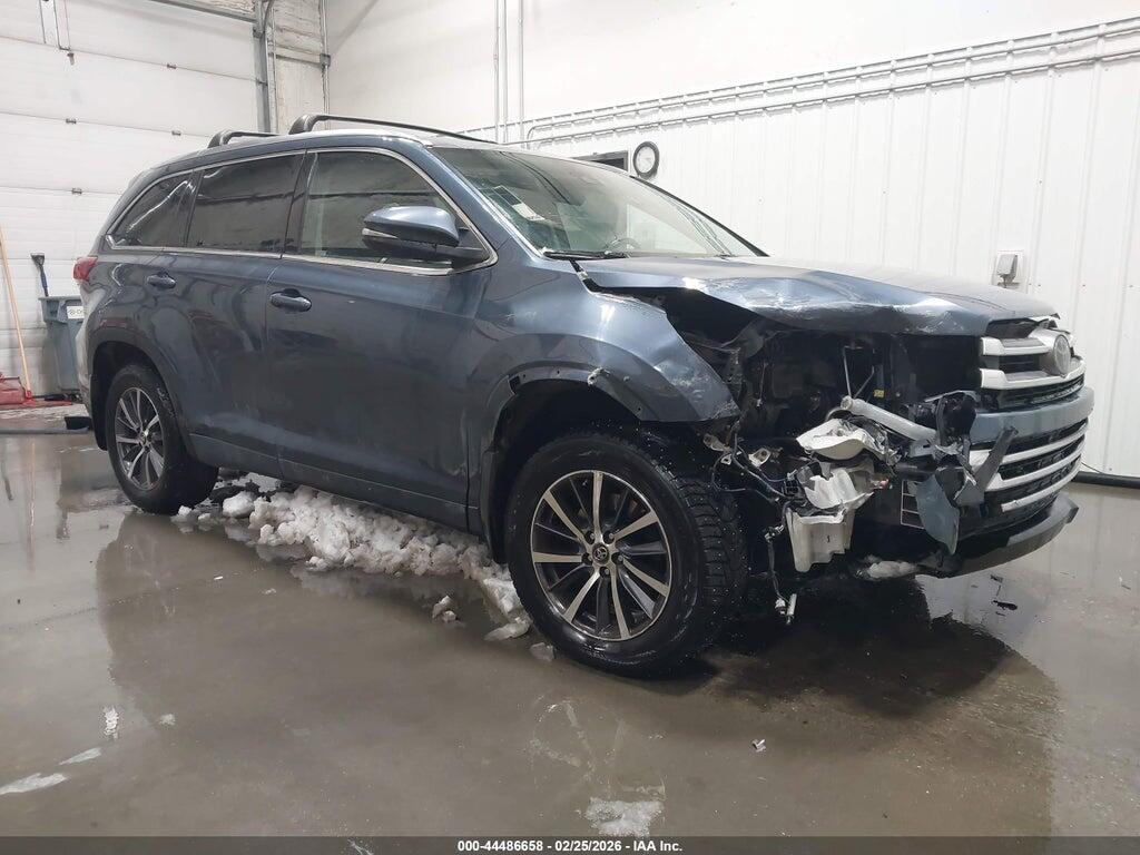 5TDJZRFH6HS413674 2017 TOYOTA HIGHLANDER photo no. 1