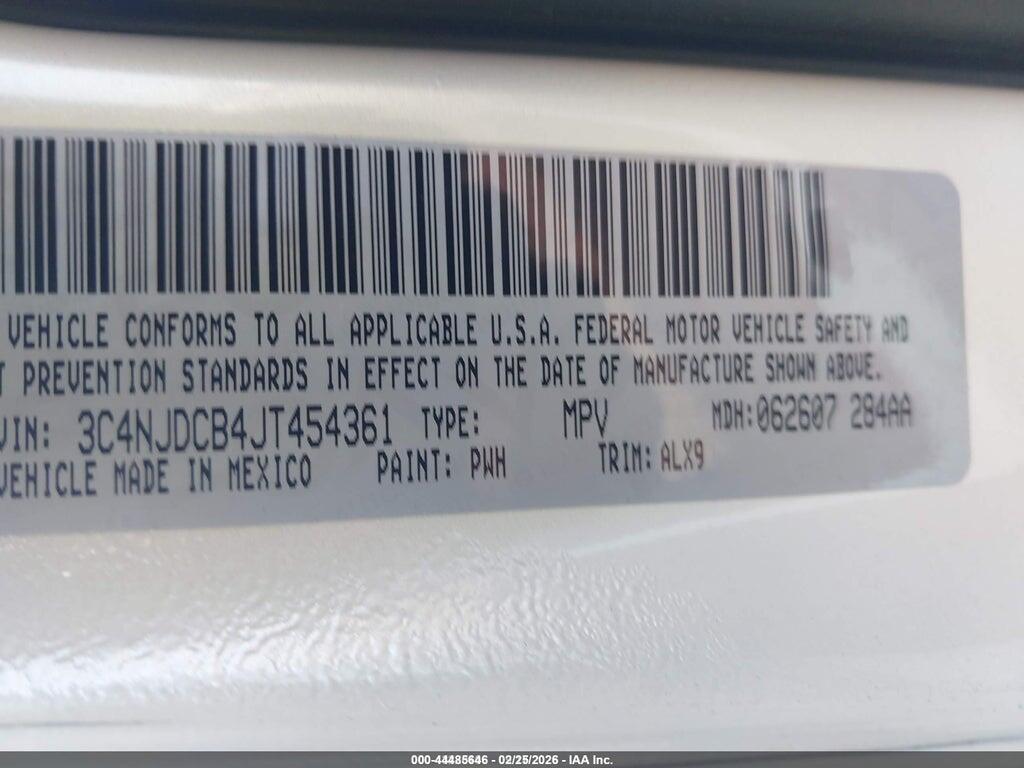 3C4NJDCB4JT454361 2018 JEEP COMPASS photo no. 9